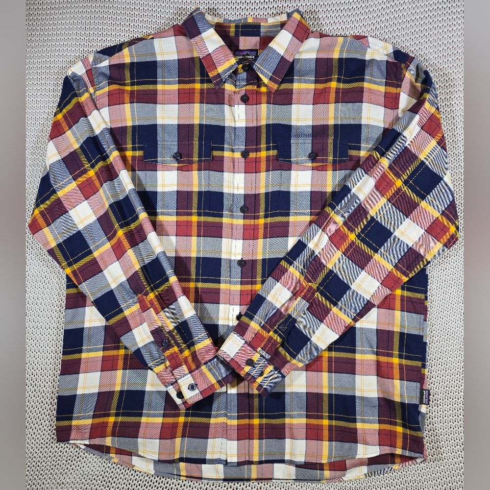 Patagonia Organic Cotton Button Up Shirt Men Sz XL Plaid Long Sleeve Outdoor